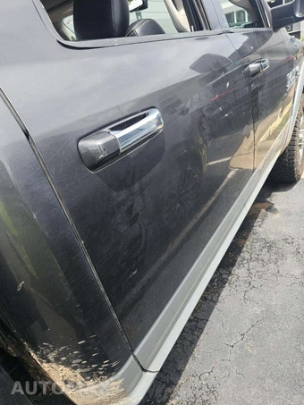 2018 Ram 2500 Laramie Crew Cab Long Bed - miniatura 28