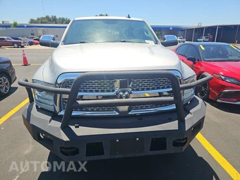 2018 Ram 2500 Laramie Crew Cab Long Bed - miniatura 2