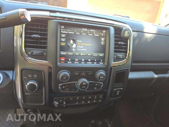 2018 Ram 2500 Laramie Crew Cab Long Bed - miniatura 10