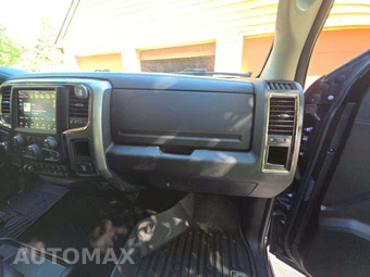 2018 Ram 2500 Laramie Crew Cab Long Bed - miniatura 19