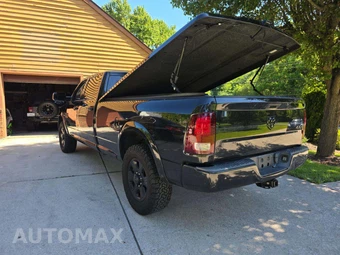 2018 Ram 2500 Laramie Crew Cab Long Bed - miniatura 2