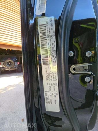 2018 Ram 2500 Laramie Crew Cab Long Bed - miniatura 5