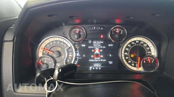2018 Ram 2500 Laramie Crew Cab Medium Bed – miniatura 20