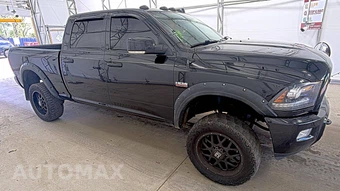 2018 Ram 2500 Laramie Crew Cab Medium Bed – miniatura 3