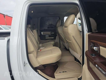2018 Ram 2500 Laramie Crew Cab Medium Bed - miniatura 16