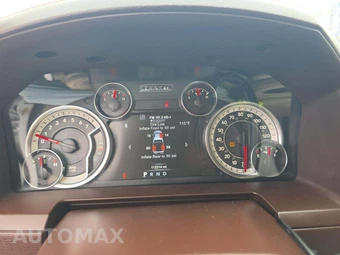 2018 Ram 2500 Laramie Crew Cab Medium Bed - miniatura 9
