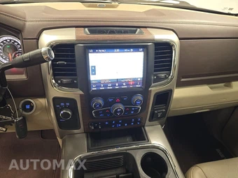 2018 Ram 2500 Laramie Crew Cab Medium Bed – miniatura 11