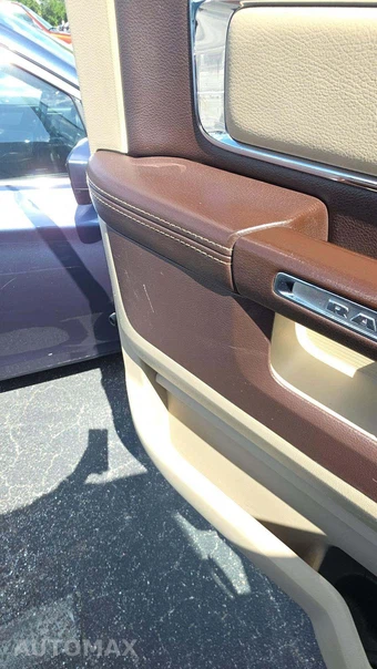 2018 Ram 2500 Laramie Crew Cab Medium Bed – miniatura 31