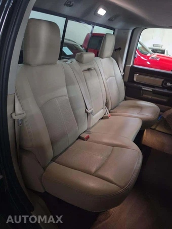 2018 Ram 2500 Laramie Crew Cab Medium Bed - miniatura 16