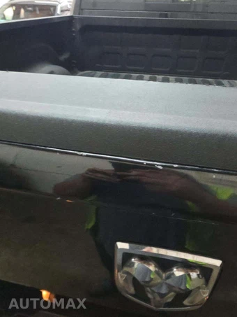 2018 Ram 2500 Laramie Crew Cab Medium Bed - miniatura 27