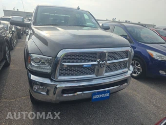 2018 Ram 2500 Laramie Crew Cab Medium Bed - miniatura 2