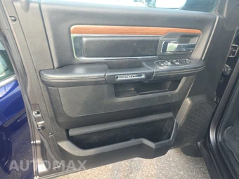 2018 Ram 2500 Laramie Crew Cab Medium Bed - miniatura 9