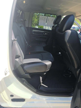 2018 Ram 2500 Laramie Crew Cab Medium Bed - miniatura 13
