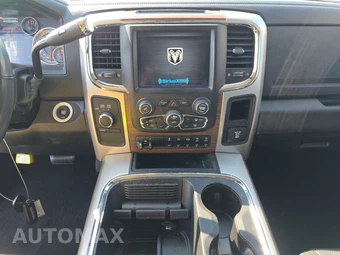 2018 Ram 2500 Laramie Crew Cab Medium Bed - miniatura 11