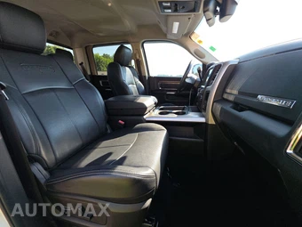 2018 Ram 2500 Laramie Crew Cab Medium Bed - miniatura 8