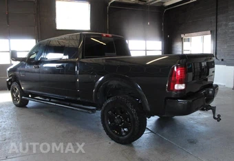 2018 Ram 2500 Laramie Extended Crew Cab Medium Bed - miniatura 4
