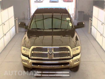 2018 Ram 2500 Laramie Extended Crew Cab Medium Bed - miniatura 2