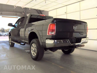 2018 Ram 2500 Laramie Extended Crew Cab Medium Bed - miniatura 6