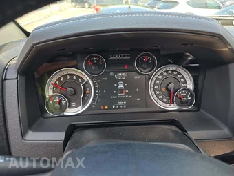 2018 Ram 2500 Laramie Extended Crew Cab Medium Bed – miniatura 9