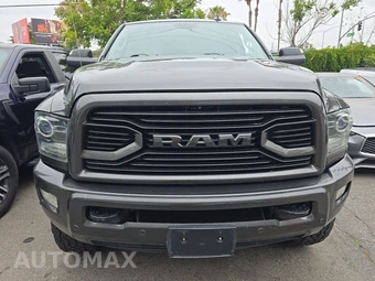 2018 Ram 2500 Laramie Extended Crew Cab Medium Bed - miniatura 2