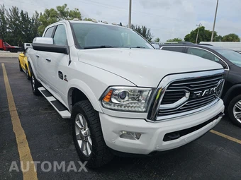 2018 Ram 2500 Laramie Longhorn Crew Cab Medium Bed - miniatura 3