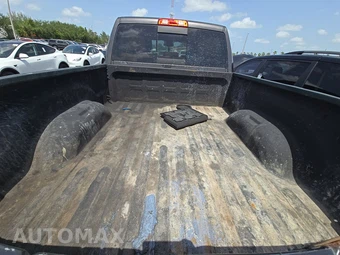 2018 Ram 2500 Laramie Longhorn Crew Cab Medium Bed - miniatura 16