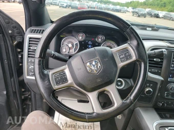 2018 Ram 2500 Limited Crew Cab Medium Bed - miniatura 10