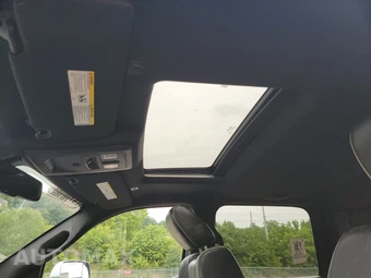 2018 Ram 2500 Limited Crew Cab Medium Bed - miniatura 17