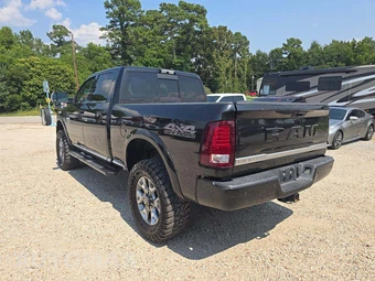 2018 Ram 2500 Limited Crew Cab Medium Bed – miniatura 2