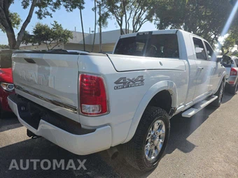 2018 Ram 2500 Limited Extended Crew Cab Medium Bed - miniatura 3