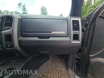 2018 Ram 2500 Power Wagon Crew Cab Medium Bed - miniatura 16