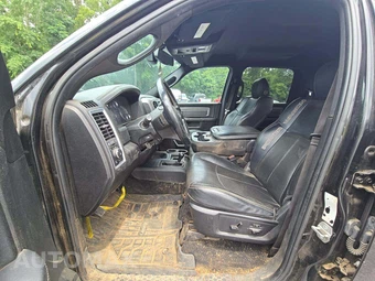 2018 Ram 2500 Power Wagon Crew Cab Medium Bed - miniatura 3