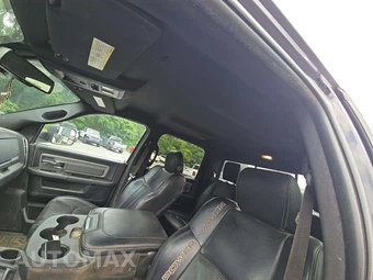 2018 Ram 2500 Power Wagon Crew Cab Medium Bed - miniatura 8