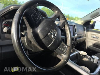 2018 Ram 2500 SLT Crew Cab Medium Bed - miniatura 11