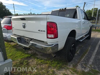2018 Ram 2500 SLT Crew Cab Medium Bed - miniatura 4
