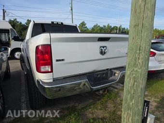 2018 Ram 2500 SLT Crew Cab Medium Bed - miniatura 5