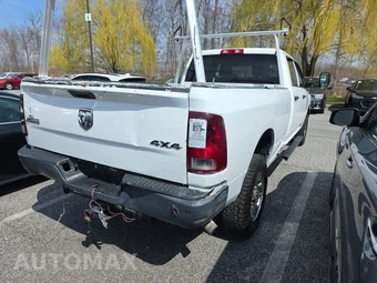 2018 Ram 2500 Tradesman Crew Cab Long Bed – miniatura 4