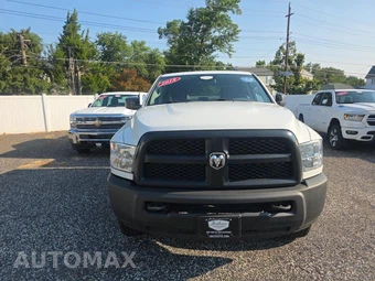 2018 Ram 2500 Tradesman Crew Cab Long Bed - miniatura 2