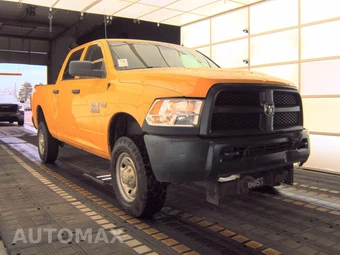 2018 Ram 2500 Tradesman Crew Cab Medium Bed – miniatura 3