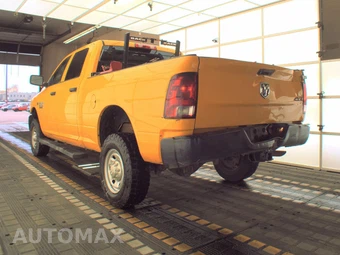 2018 Ram 2500 Tradesman Crew Cab Medium Bed – miniatura 6