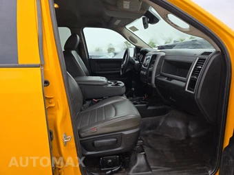 2018 Ram 2500 Tradesman Crew Cab Medium Bed – miniatura 8