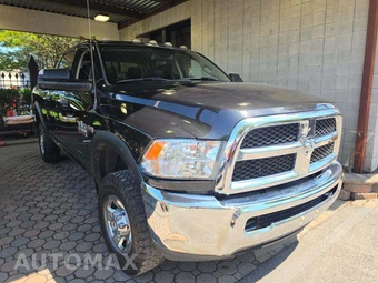 2018 Ram 2500 Tradesman Crew Cab Medium Bed - miniatura 4
