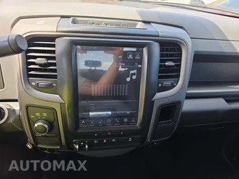 2018 Ram 2500 Tradesman Crew Cab Medium Bed - miniatura 10