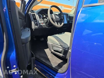2018 Ram 2500 Tradesman Crew Cab Medium Bed - miniatura 6