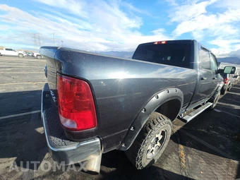 2018 Ram 2500 Tradesman Crew Cab Medium Bed – miniatura 4