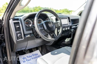 2018 Ram 2500 Tradesman Crew Cab Medium Bed - miniatura 40