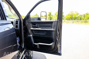2018 Ram 2500 Tradesman Crew Cab Medium Bed - miniatura 46