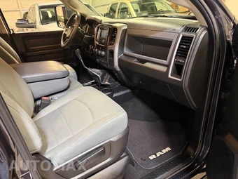 2018 Ram 2500 Tradesman Crew Cab Medium Bed – miniatura 12