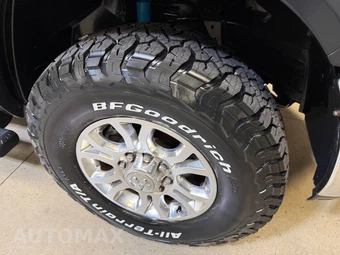 2018 Ram 2500 Tradesman Crew Cab Medium Bed – miniatura 40