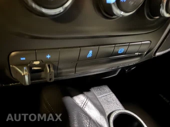 2018 Ram 2500 Tradesman Crew Cab Medium Bed – miniatura 50